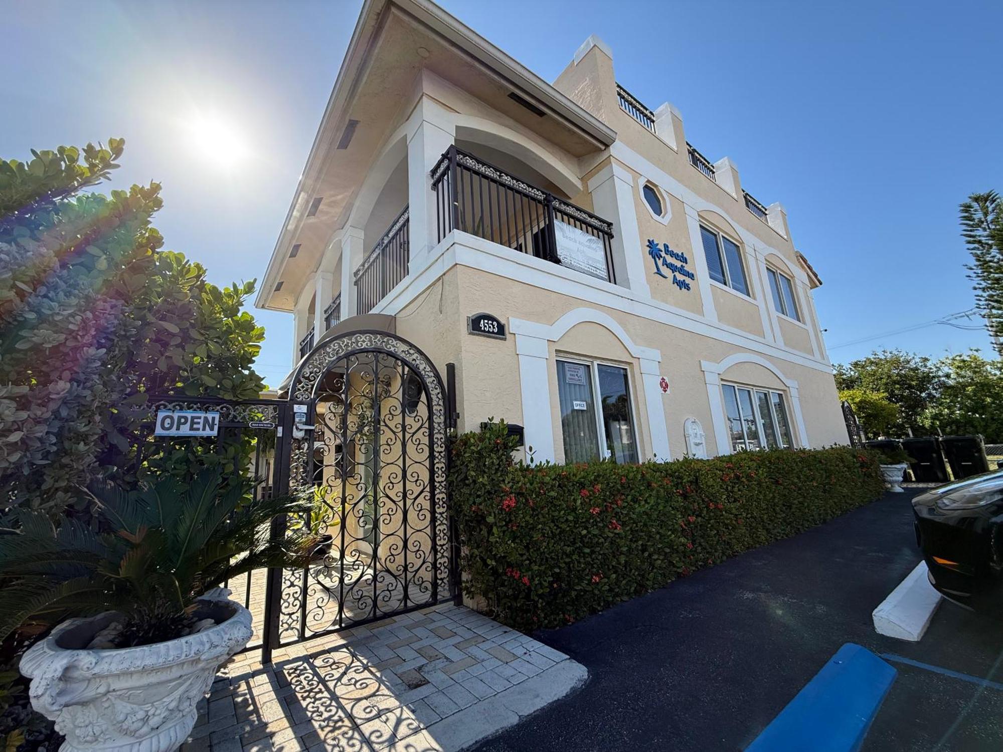 Beach Aqualina Apartments فورت لودرديل المظهر الخارجي الصورة